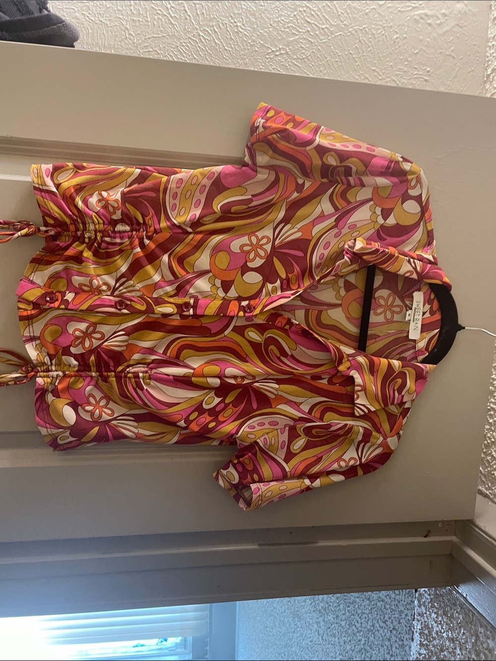 Sweet Rain Pink & Gold Retro-Print Button Down Blouse